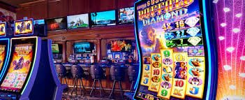 Live Gem Saviour dealer studio broadcast on mpoten slot